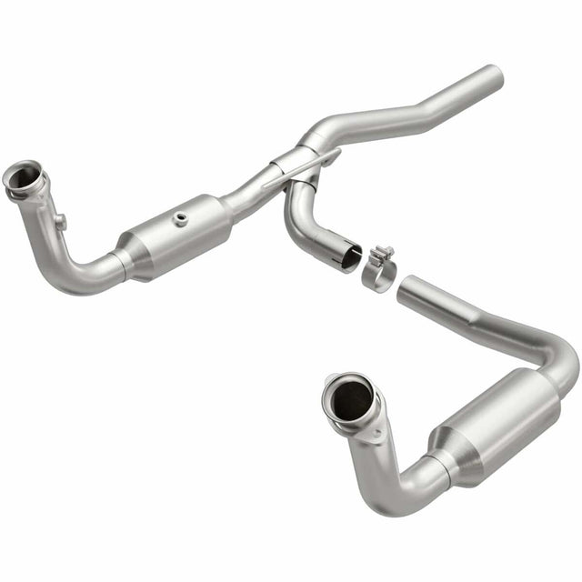 MagnaFlow direct-fit catalytic converter fits 2007-2008 Dodge Nitro and 2008 Jeep Liberty. Hardware is included to eliminate the hassle of working with corroded factory parts and 2