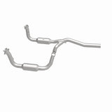 MagnaFlow direct-fit catalytic converter fits 2007-2008 Dodge Nitro and 2008 Jeep Liberty. Hardware is included to eliminate the hassle of working with corroded factory parts and 2