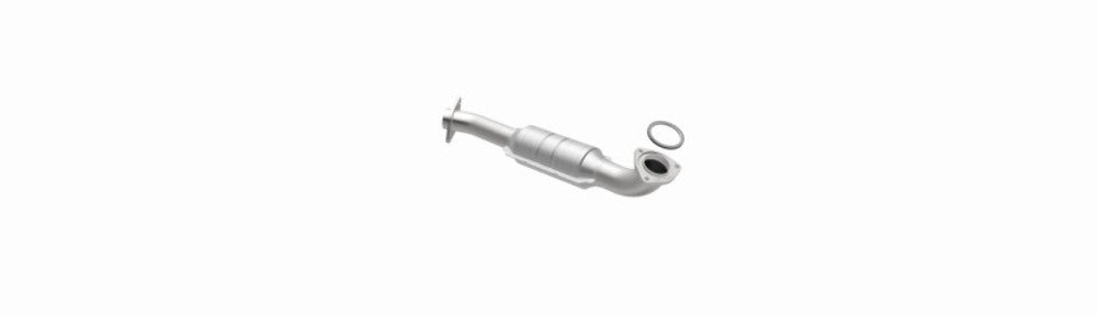 MagnaFlow direct-fit catalytic converter fits 2008 Pontiac G8 3.6L driver side 3.6L driver side stainless steel CARB compliant OBDII 51689