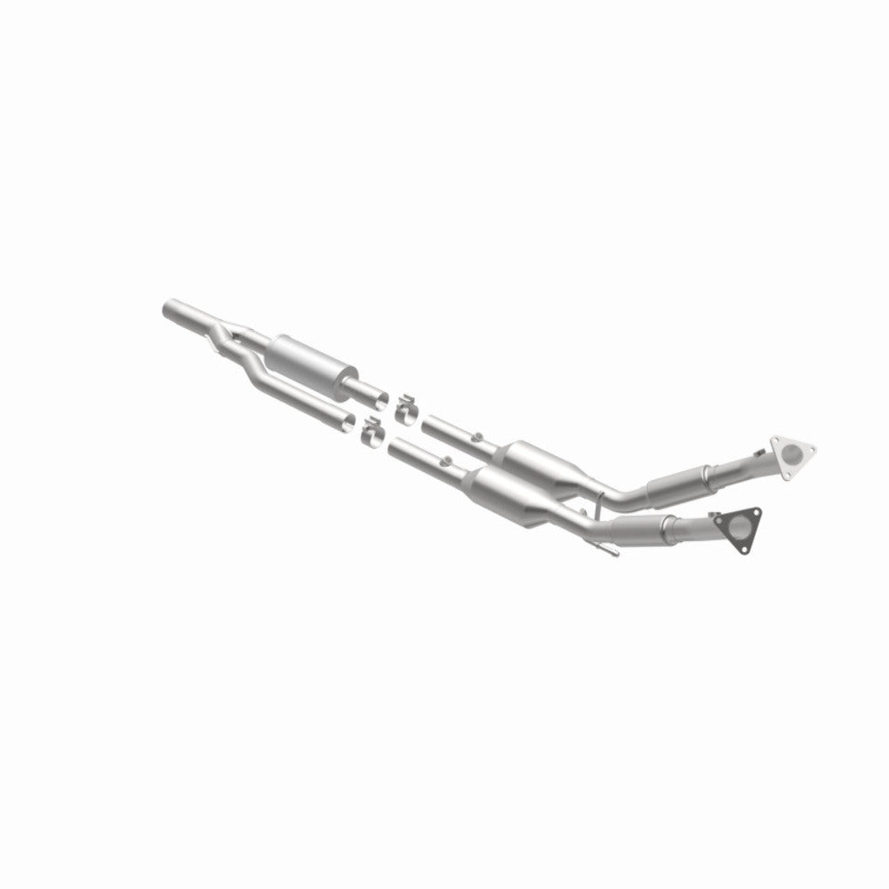 MagnaFlow direct-fit catalytic converter fits 2006-2009 2008 Volkswagen R32 and Audi A3 Quattro, this and 2008 Volkswagen R32 3.2L stainless steel CARB compliant 5461873