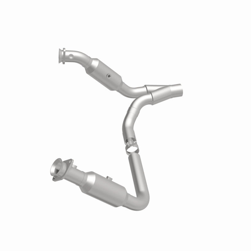 MagnaFlow direct-fit catalytic converter fits 2009 Dodge Ram 1500 stainless steel CARB compliant