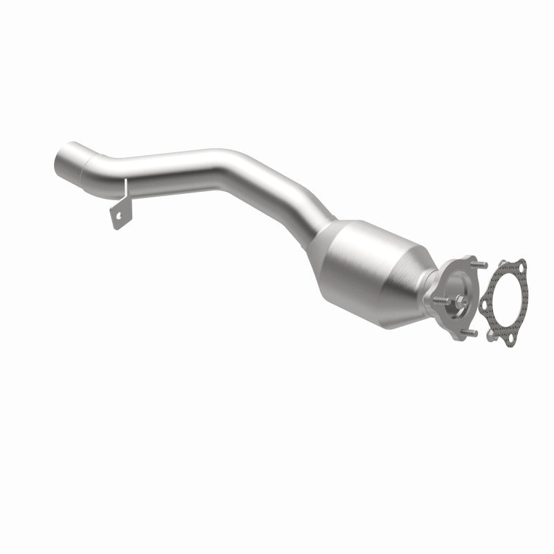 MagnaFlow direct-fit catalytic converter fits 2010-2011 Porsche Cayenne 4.8L stainless steel CARB compliant 5592595
