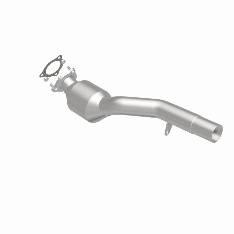 MagnaFlow direct-fit catalytic converter fits 2010-2011 Porsche Cayenne 4.8L stainless steel CARB compliant 5592597