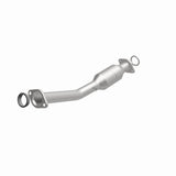 MagnaFlow direct-fit catalytic converter fits 2011-2015 Juke L4 1.6 1.6 inch inlet/outlet stainless steel CARB compliant 52437
