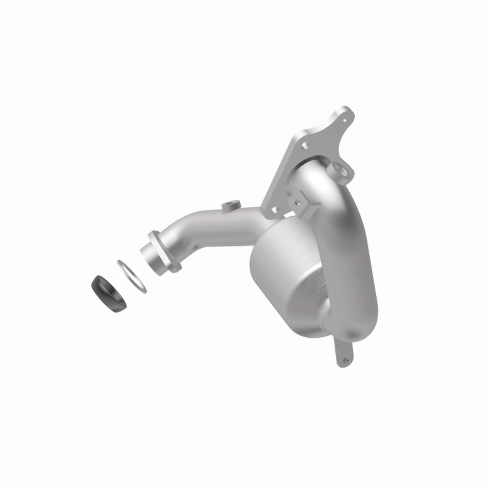 MagnaFlow direct-fit catalytic converter fits 2011-2015 Juke L4 1.6 1.6 inch inlet/outlet stainless steel CARB compliant 52439