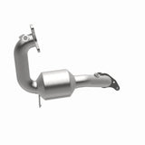 MagnaFlow direct-fit catalytic converter fits 2011-2015 Juke L4 1.6 1.6 inch inlet/outlet stainless steel CARB compliant 52439