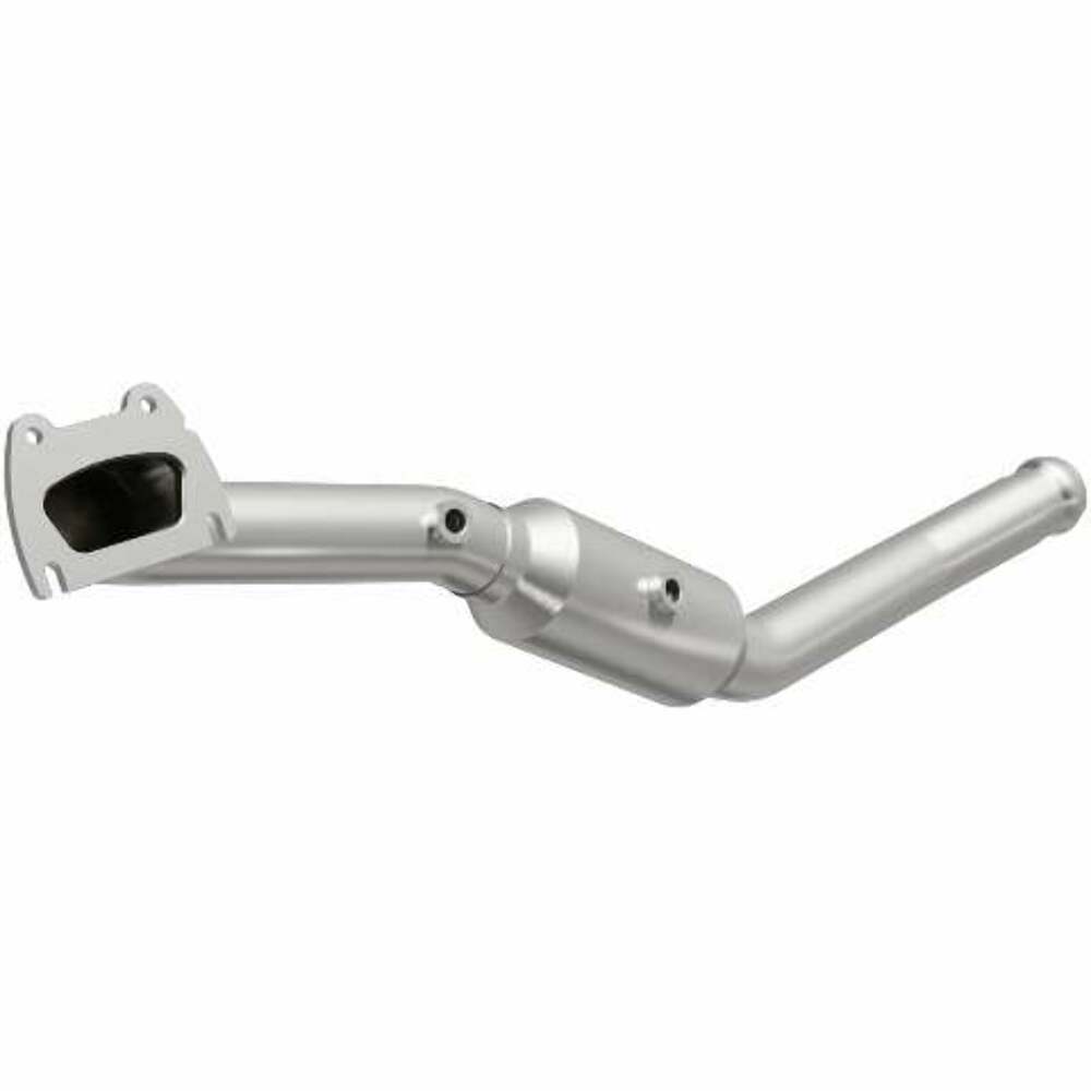 MagnaFlow direct-fit catalytic converter for 2011-2012 Dodge Grand Cherokee stainless steel CARB compliant 5551737