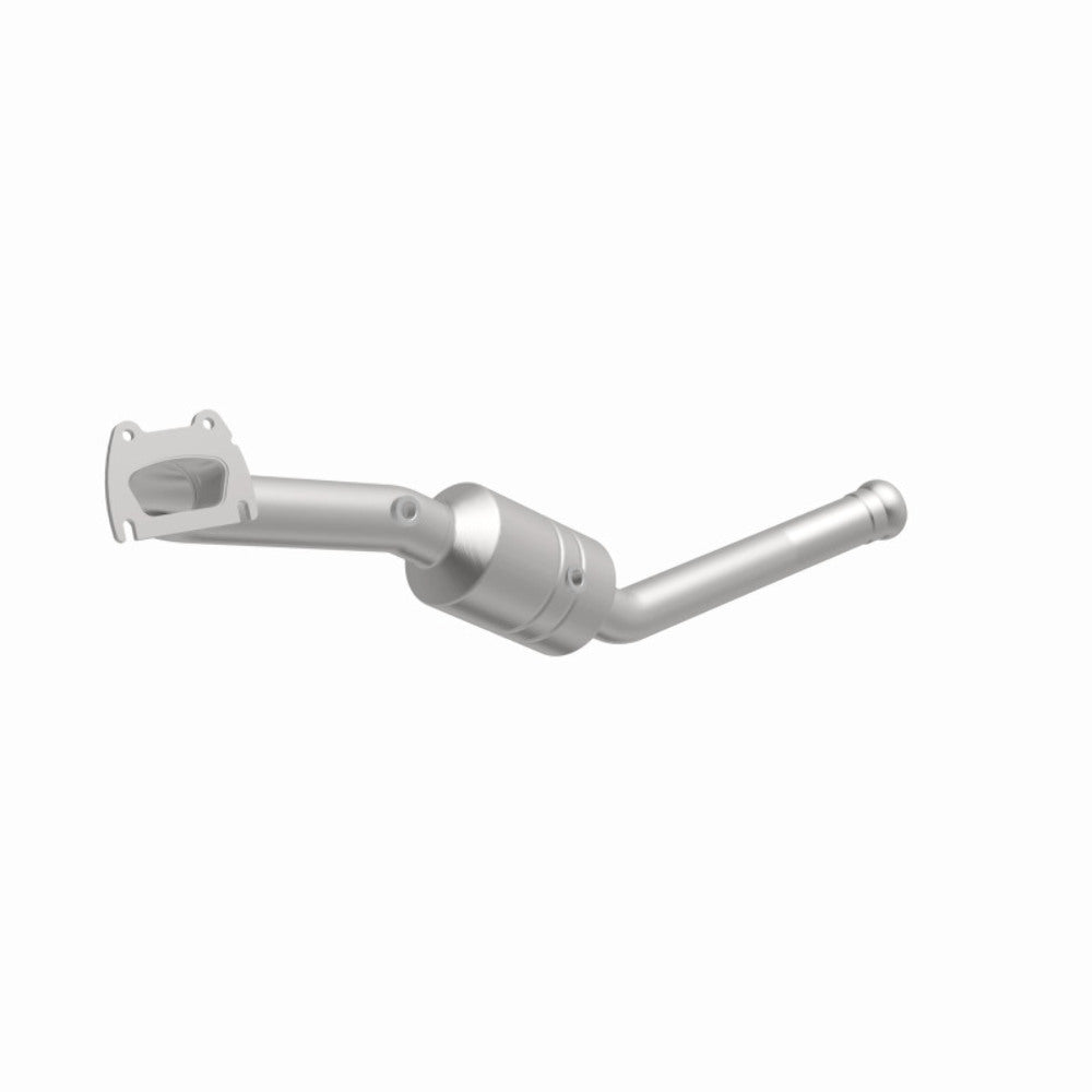 MagnaFlow direct-fit catalytic converter for 2011-2012 Dodge Grand Cherokee stainless steel CARB compliant 5551737