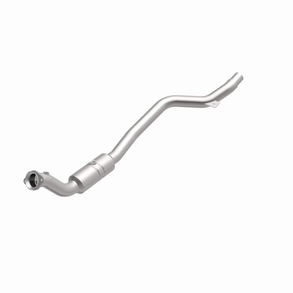 MagnaFlow direct-fit catalytic converter for 2011-2014 Chrysler 3.6 inch inlet/outlet CARB compliant 52100