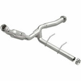 MagnaFlow direct-fit catalytic converter for 2011-2014 Ford F-150 5.0L stainless steel CARB compliant 5551139