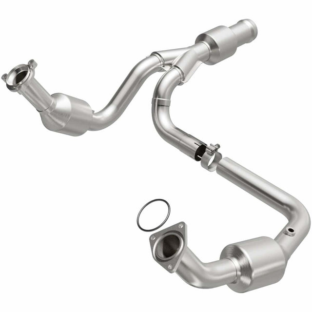 MagnaFlow direct-fit catalytic converter for 2011-2015 GMC 6.2L stainless steel CARB compliant 5582616