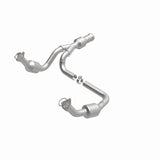 MagnaFlow direct-fit catalytic converter for 2011-2015 GMC 6.2L stainless steel CARB compliant 5582616