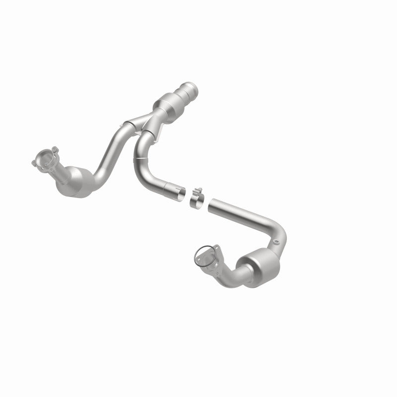 MagnaFlow direct-fit catalytic converter for 2011-2015 GMC 6.2L stainless steel CARB compliant 5582616