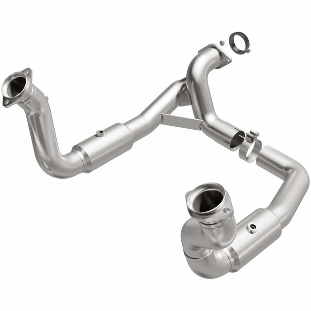 MagnaFlow direct-fit catalytic converter for 2011-2016 Ford F-250 6.2L stainless steel CARB compliant 5551297