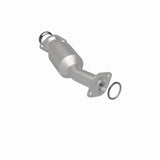 MagnaFlow direct-fit catalytic converter fits 2011 Sienna 3.5 3.5 inch inlet/outlet stainless steel CARB compliant 52557