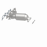 MagnaFlow direct-fit catalytic converter fits 2011 Toyota Sienna 3.5L stainless steel CARB compliant 5582556