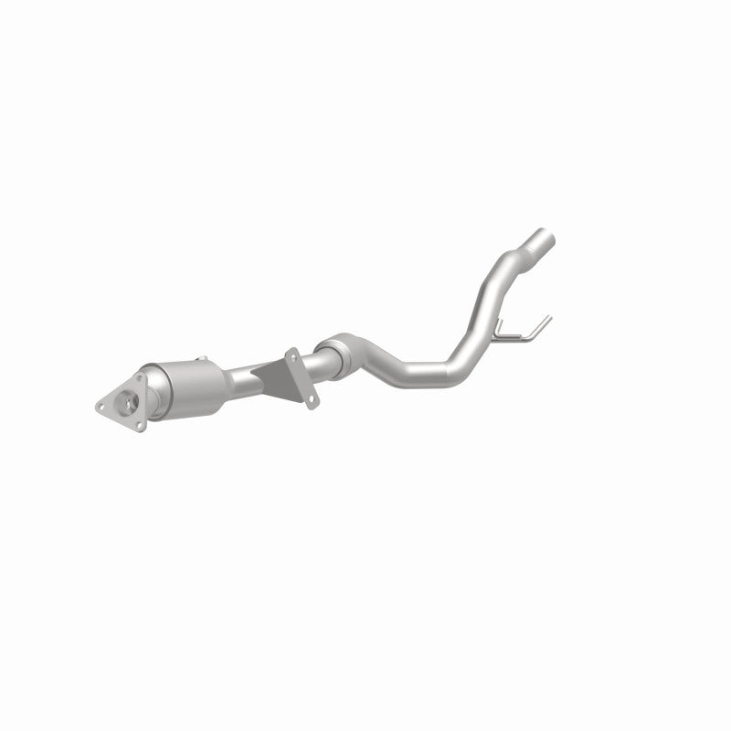 MagnaFlow direct-fit catalytic converter fits 2011- Volkswagen Touareg 3.6L stainless steel CARB compliant 5551410