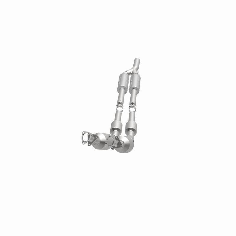 MagnaFlow direct-fit catalytic converter for 2012-2013 VW Passat 3.6L stainless steel CARB compliant 551838