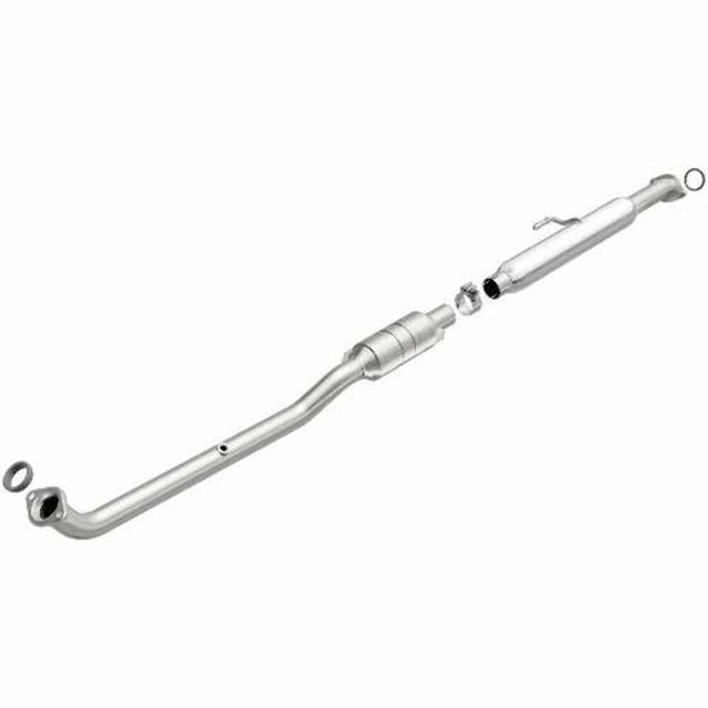 t 2012-2014 CAMRY 2.5L Underbody Direct-Fit Catalytic Converter 52095 Magnaflow MagnaFlow Exhaust Products