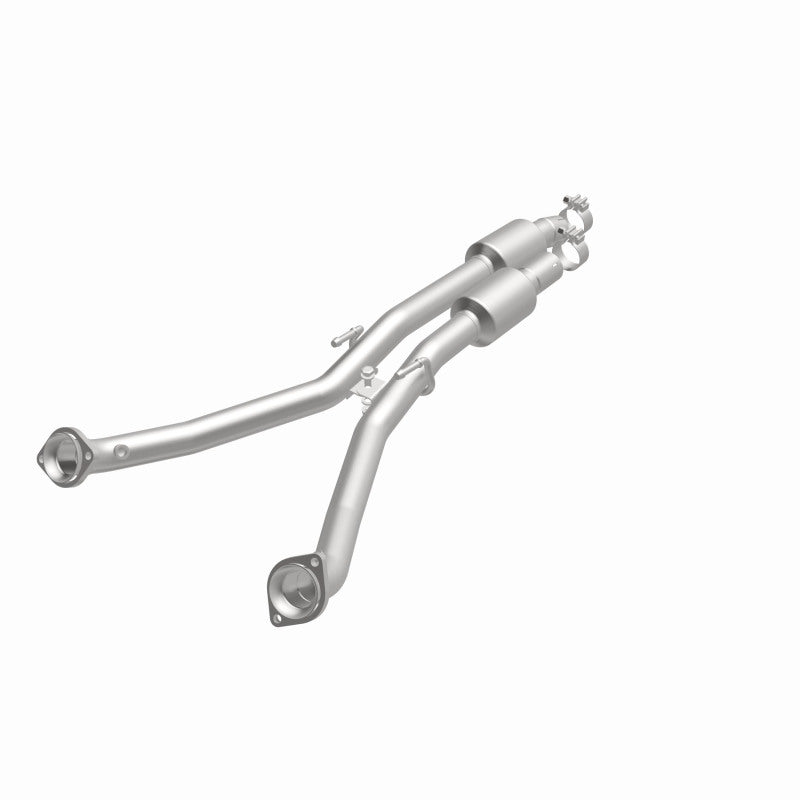 MagnaFlow direct-fit catalytic converter fits 2012-2014 CTS 3.6 3.6 inch inlet/outlet stainless steel CARB compliant 52969