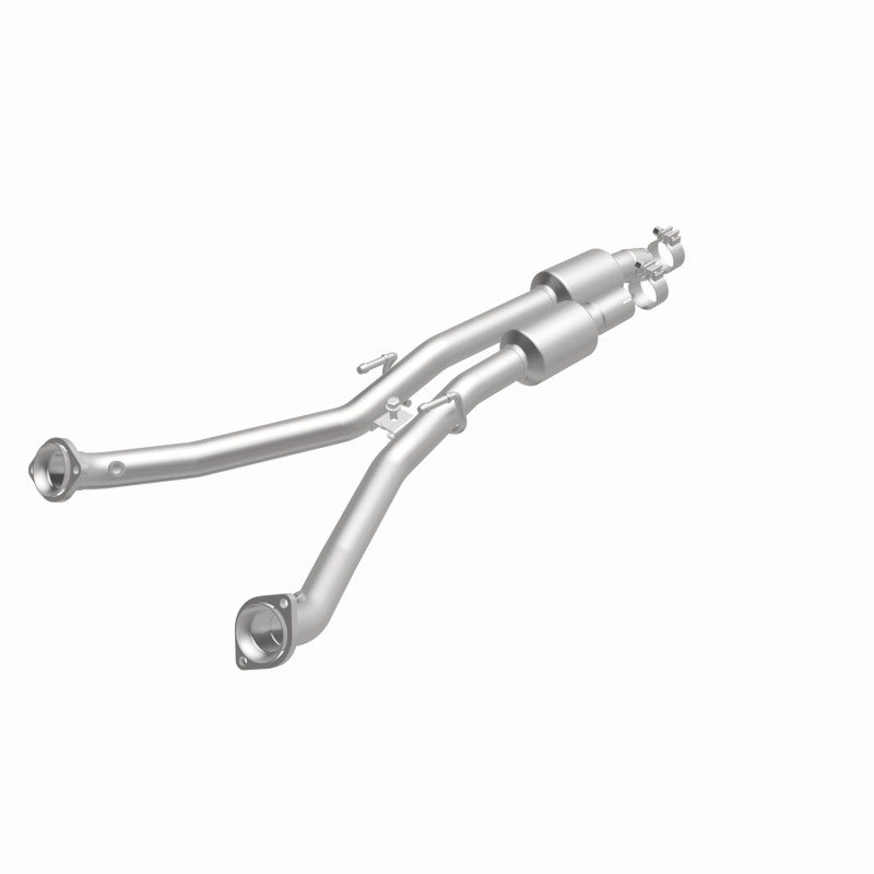 MagnaFlow direct-fit catalytic converter fits 2012-2014 CTS 3.6 3.6 inch inlet/outlet stainless steel CARB compliant 52969