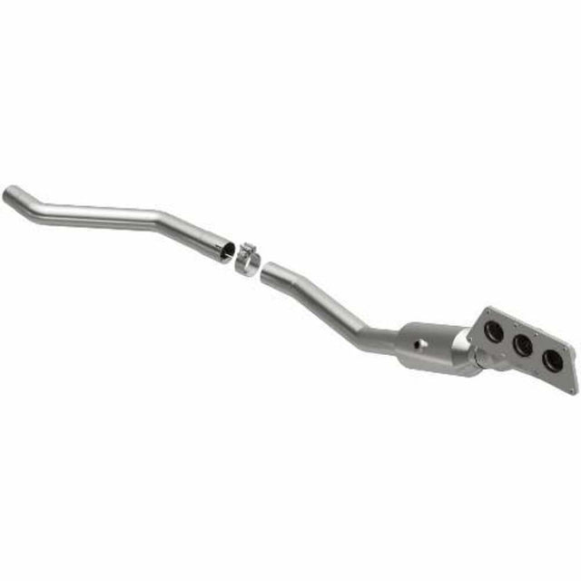 MagnaFlow direct-fit catalytic converter for 2012-2015 Mercedes-Benz 3.5 inch inlet/outlet stainless steel CARB compliant