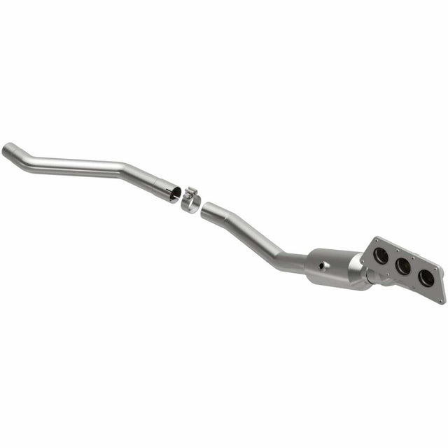 MagnaFlow direct-fit catalytic converter for 2012-2015 Mercedes-Benz stainless steel CARB compliant 5551066
