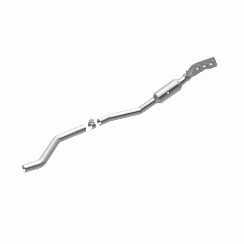 MagnaFlow direct-fit catalytic converter for 2012-2015 Mercedes-Benz stainless steel CARB compliant 5551066