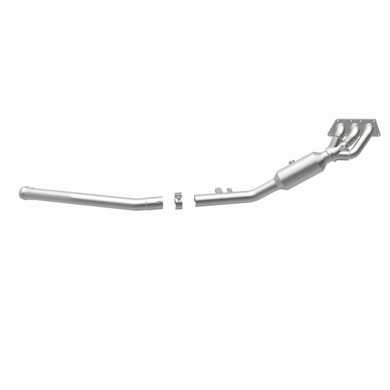 MagnaFlow direct-fit catalytic converter for 2012-2015 Mercedes-Benz stainless steel CARB compliant 5551067