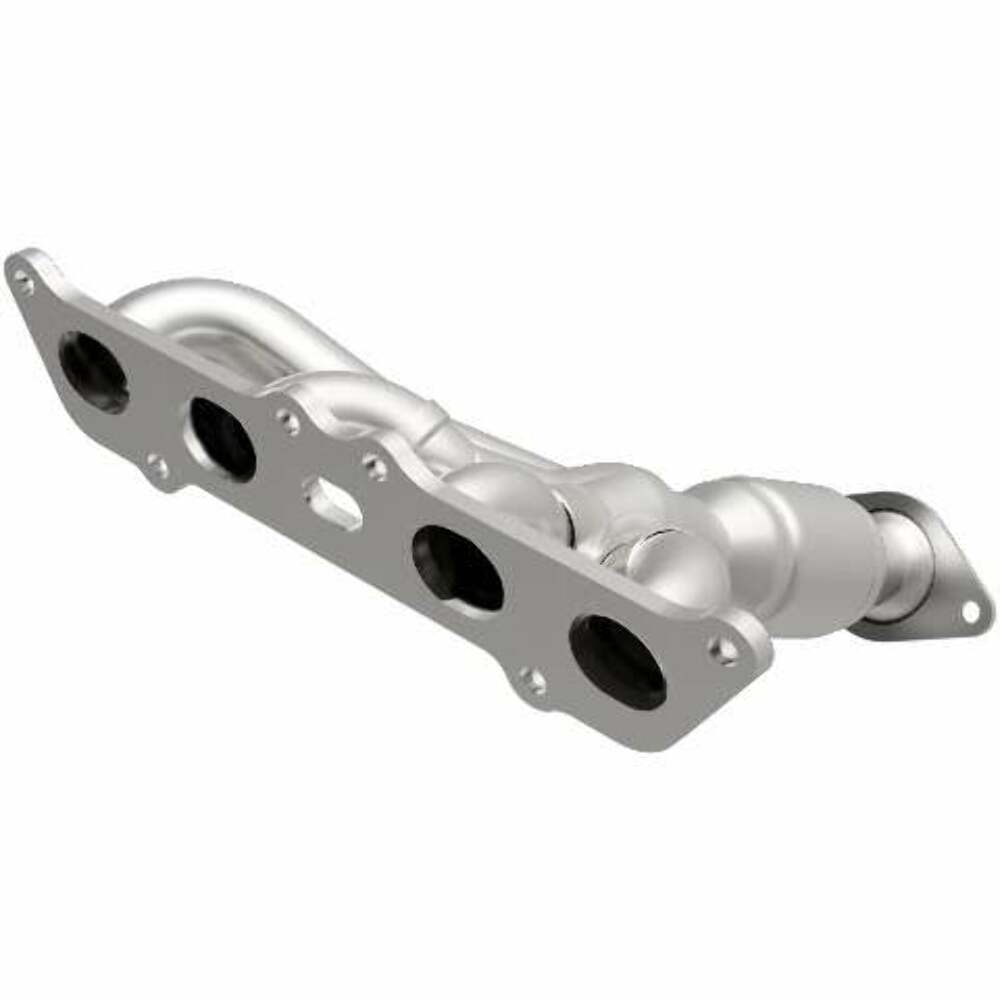 MagnaFlow direct-fit catalytic converter fits 2012-2015 Prius C L4 1.5 inch inlet/outlet stainless steel CARB compliant 52441