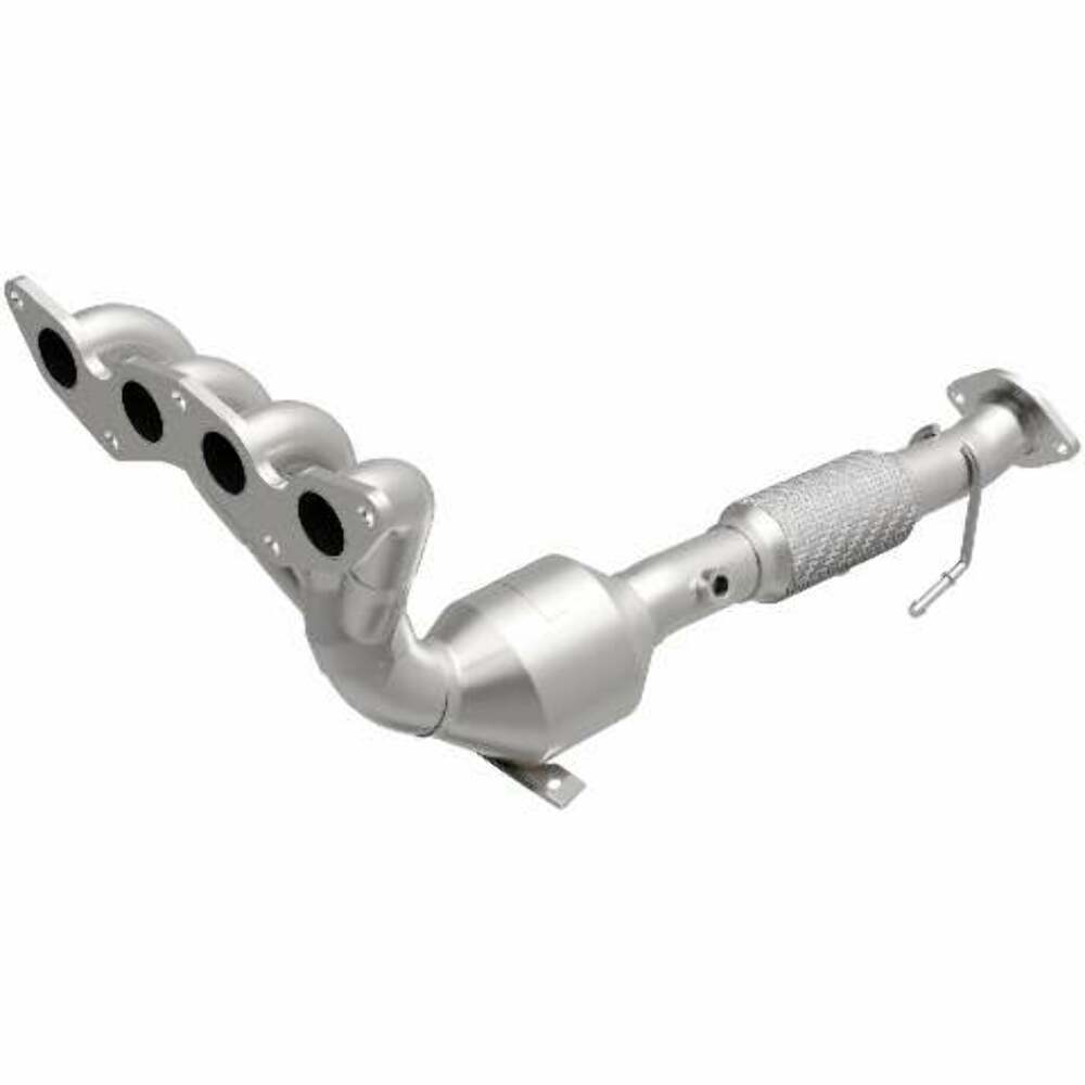 MagnaFlow direct-fit catalytic converter fits 2013-2015 Escape L4 2.5 inch inlet/outlet stainless steel CARB compliant 52443