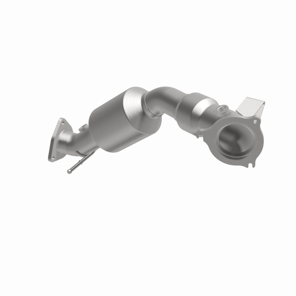 MagnaFlow direct-fit catalytic converter fits 2013-2015 Land Rover LR2 stainless steel CARB compliant OBDII