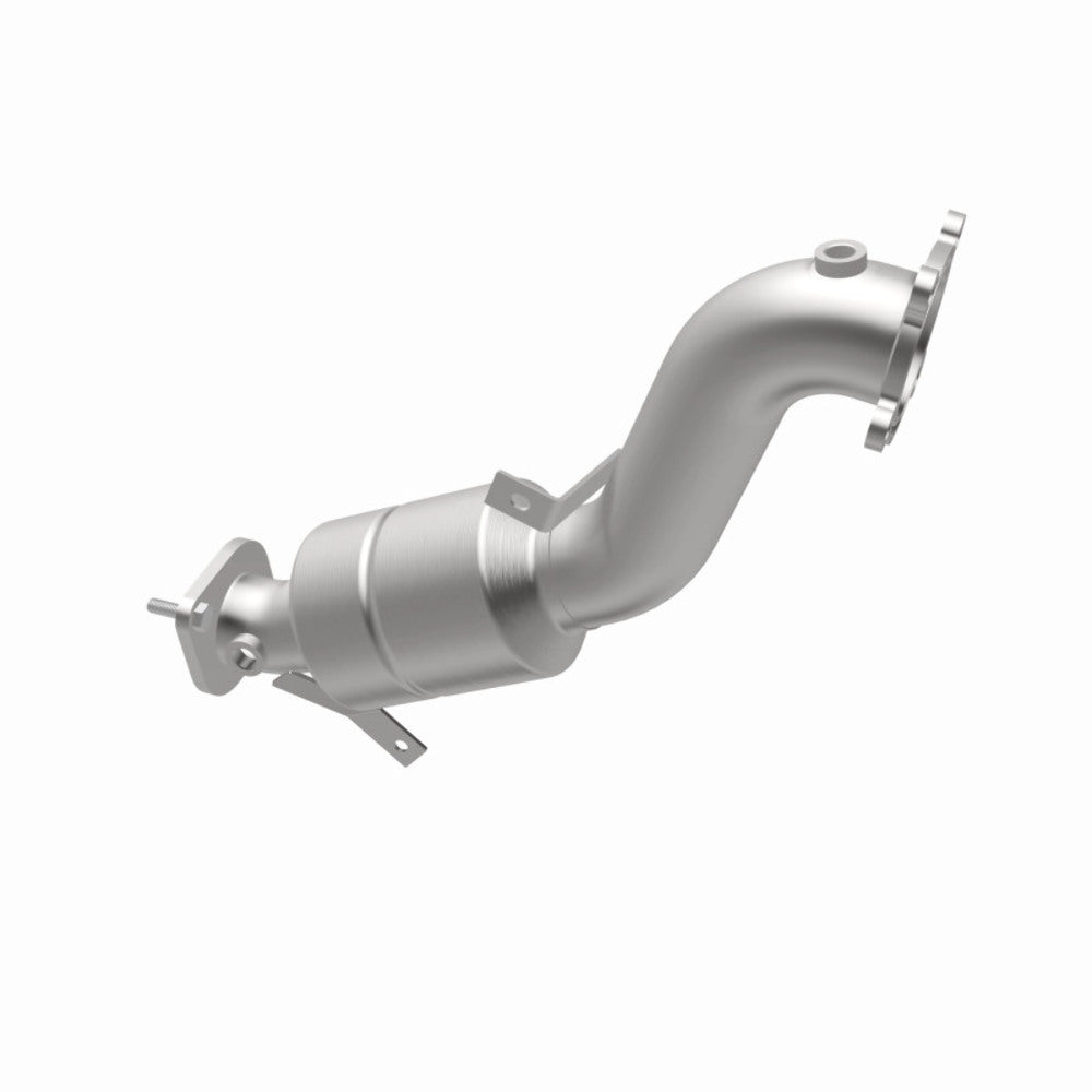 MagnaFlow direct-fit catalytic converter fits 2013-2015 Cadillac ATS and 2014-2015 Cadillac CTS. Hardware is included to eliminate the hassle of working with corroded factory parts