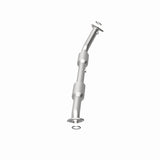 MagnaFlow direct-fit catalytic converter fits 2013-2016 Lexus LX570 and Toyota Land Cruiser. Avoid potential exhaust leaks by using the included gaskets to get a proper seal and 20