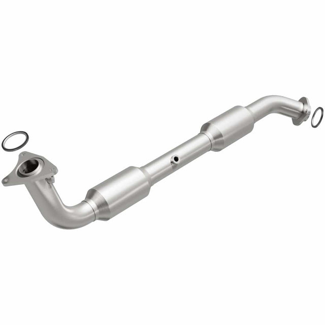 MagnaFlow direct-fit catalytic converter fits 2013-2016 Lexus LX570 and Toyota Land Cruiser. Avoid potential exhaust leaks by using the included gaskets to get a proper seal and 20