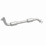 MagnaFlow direct-fit catalytic converter fits 2013-2016 Lexus LX570 and Toyota Land Cruiser. Avoid potential exhaust leaks by using the included gaskets to get a proper seal and 20