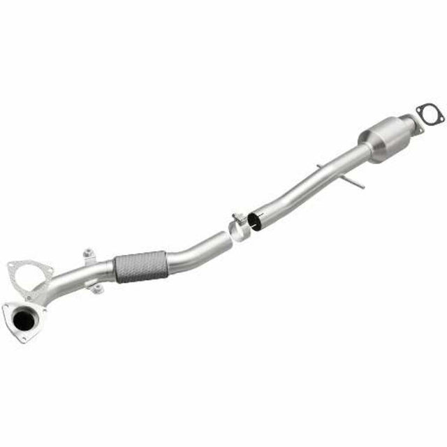 MagnaFlow direct-fit catalytic converter fits 2014-2015 Regal 2 stainless steel CARB compliant 52906