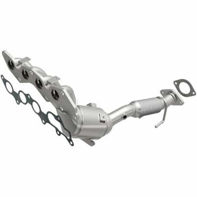 MagnaFlow direct-fit catalytic converter fits 2014-2015 Transit Connect L4 2.5 inch inlet/outlet stainless steel CARB compliant 52444