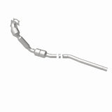 MagnaFlow direct-fit catalytic converter fits 2014- Volkswagen Tiguan 2.0L stainless steel CARB compliant 5582408