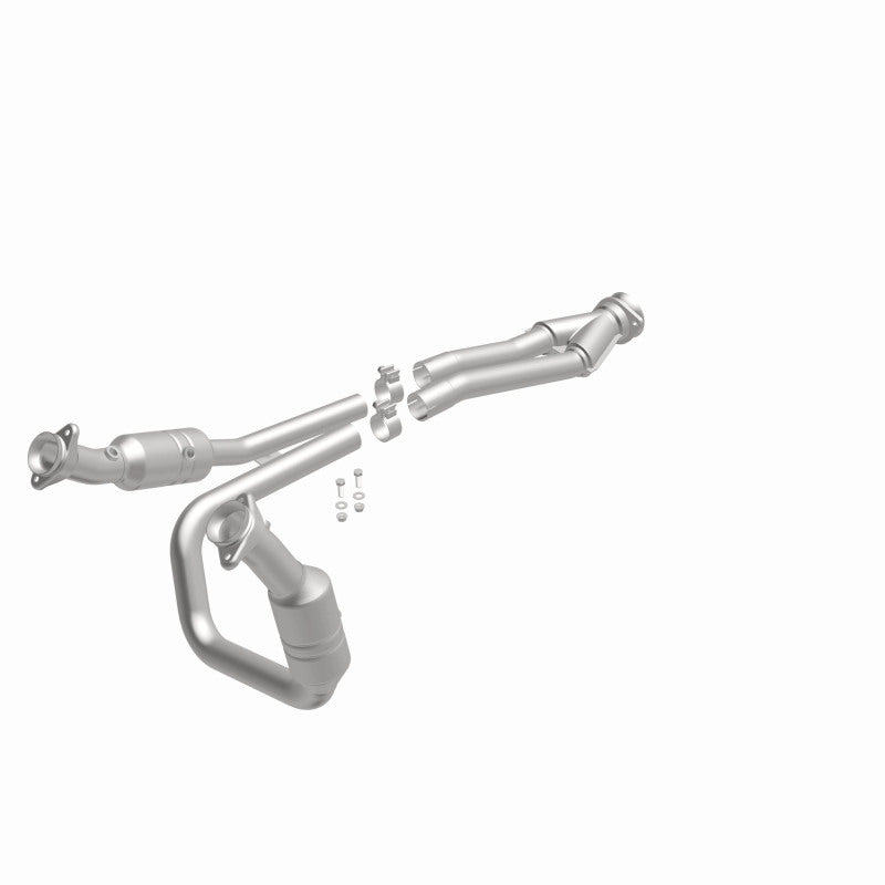 t 2015-2017 Ford Transit-150 CARB Compliant Catalytic Converter 5551436 Magnaflow MagnaFlow Exhaust Products