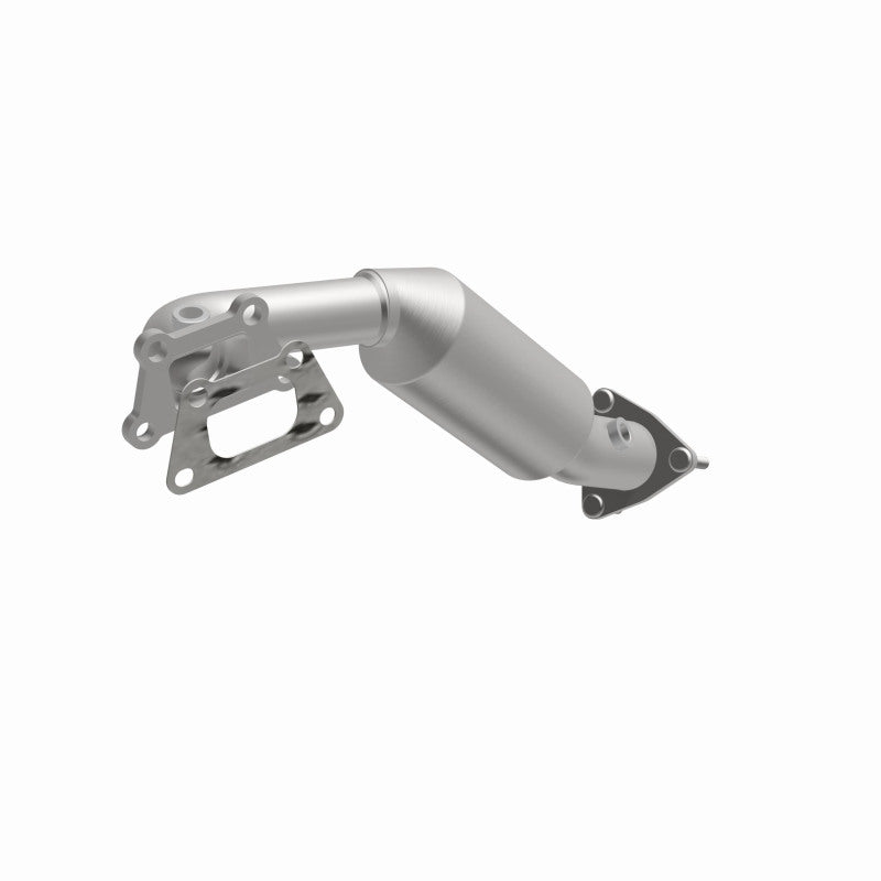 MagnaFlow direct-fit catalytic converter fits 2015-2017 Chevrolet Colorado and GMC Canyon, this and 2015 Colorado 3.6 3.6 inch inlet/outlet stainless steel CARB compliant 52611