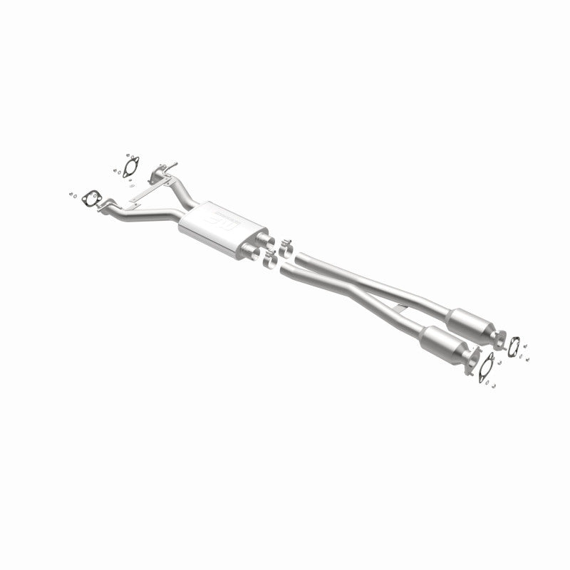 MagnaFlow direct-fit catalytic converter fits 2015 K900 5L stainless steel CARB compliant 52849