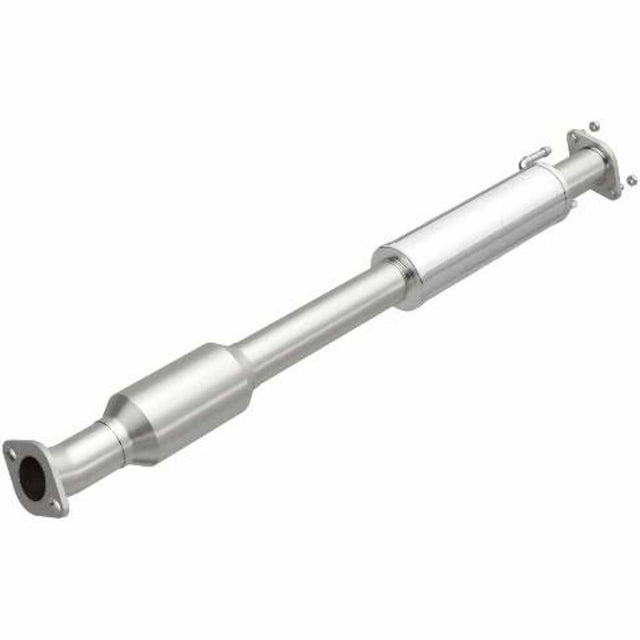 MagnaFlow direct-fit catalytic converter fits 2015 Sedona 3.3 3.3 inch inlet/outlet stainless steel CARB compliant 52641