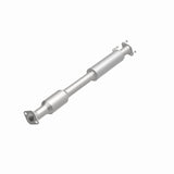 MagnaFlow direct-fit catalytic converter fits 2015 Sedona 3.3 3.3 inch inlet/outlet stainless steel CARB compliant 52641