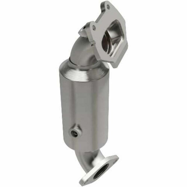 MagnaFlow direct-fit catalytic converter for 2017-2018 Chrysler stainless steel CARB compliant OBDII
