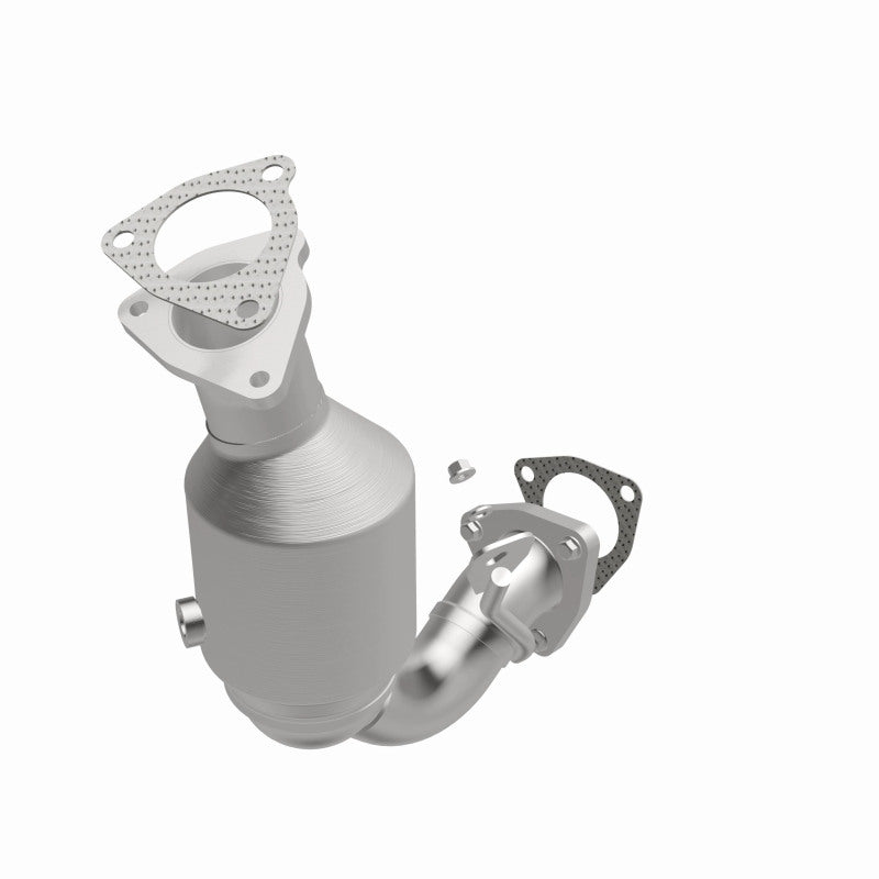 MagnaFlow direct-fit catalytic converter fits 2017 Audi Q7 stainless steel CARB compliant