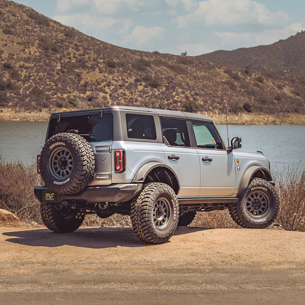 t 2021-22 Ford Bronco Street Series Axle-Back Exhaust 19558 Magnaflow MagnaFlow Exhaust Products