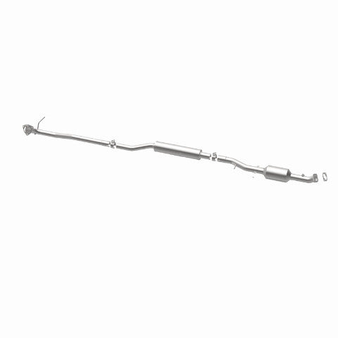 MagnaFlow direct-fit catalytic converter fits 2011-2018 Mitsubishi Outlander Sport and 2010-2013 Mitsubishi Outlander, this and 2013-2018 Mitsubishi Outlander Sport Compliant stain