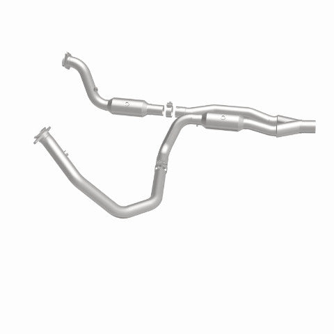 MagnaFlow direct-fit catalytic converter fits 2012-2018 2012 Ram 1500, Ram 2500, and more, this and / Compliant stainless steel CARB compliant OBDII