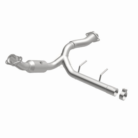 MagnaFlow direct-fit catalytic converter for 2015-2017 Ford F-150 stainless steel CARB compliant
